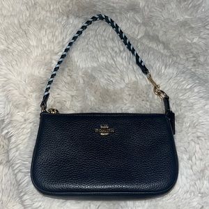 COPY - Coach Nolita 19